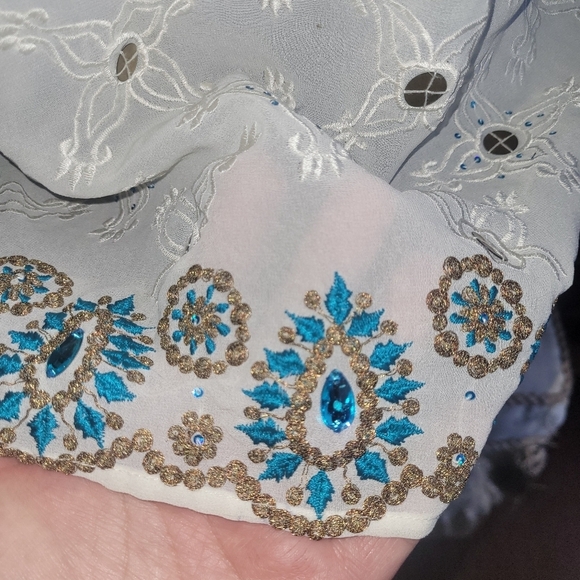 Unmarked Ethnic Embroidered Tunic - Picture 5 of 11